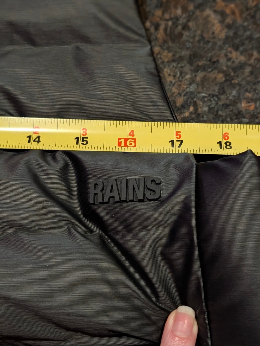 Rains Bator Sleeveless Quilted Jacket Black - Picture 13 of 13
